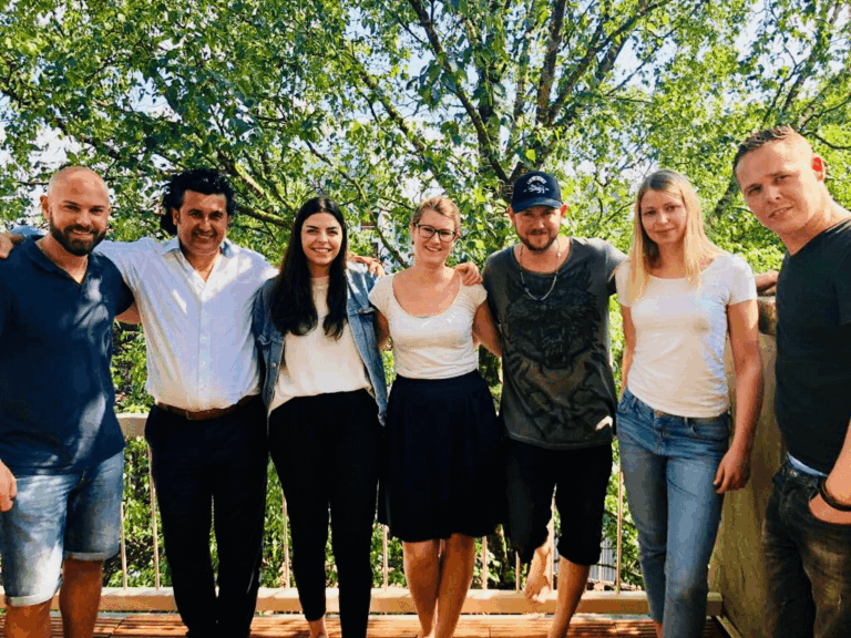 4ef5e368 f0fd 4a0f 9f4a 79f4c9ec0985